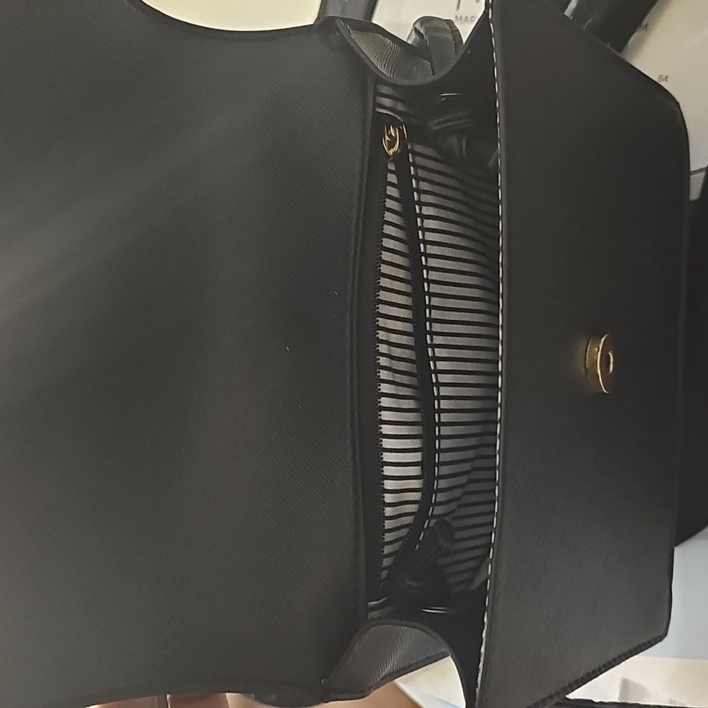 Cute Black Mini Bag - Picture 6 of 7